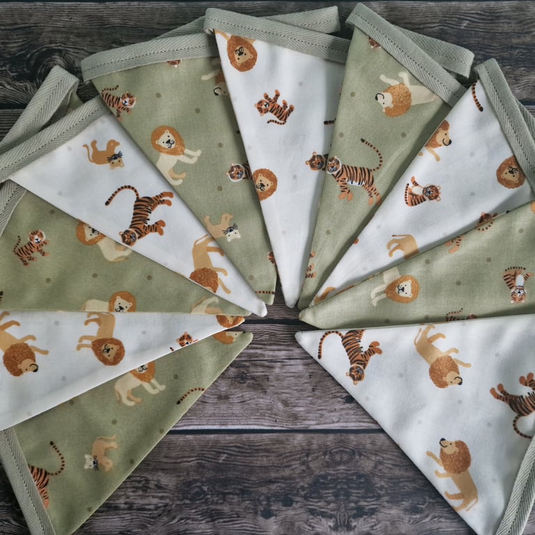 Safari Bunting  - Lions and Tigers