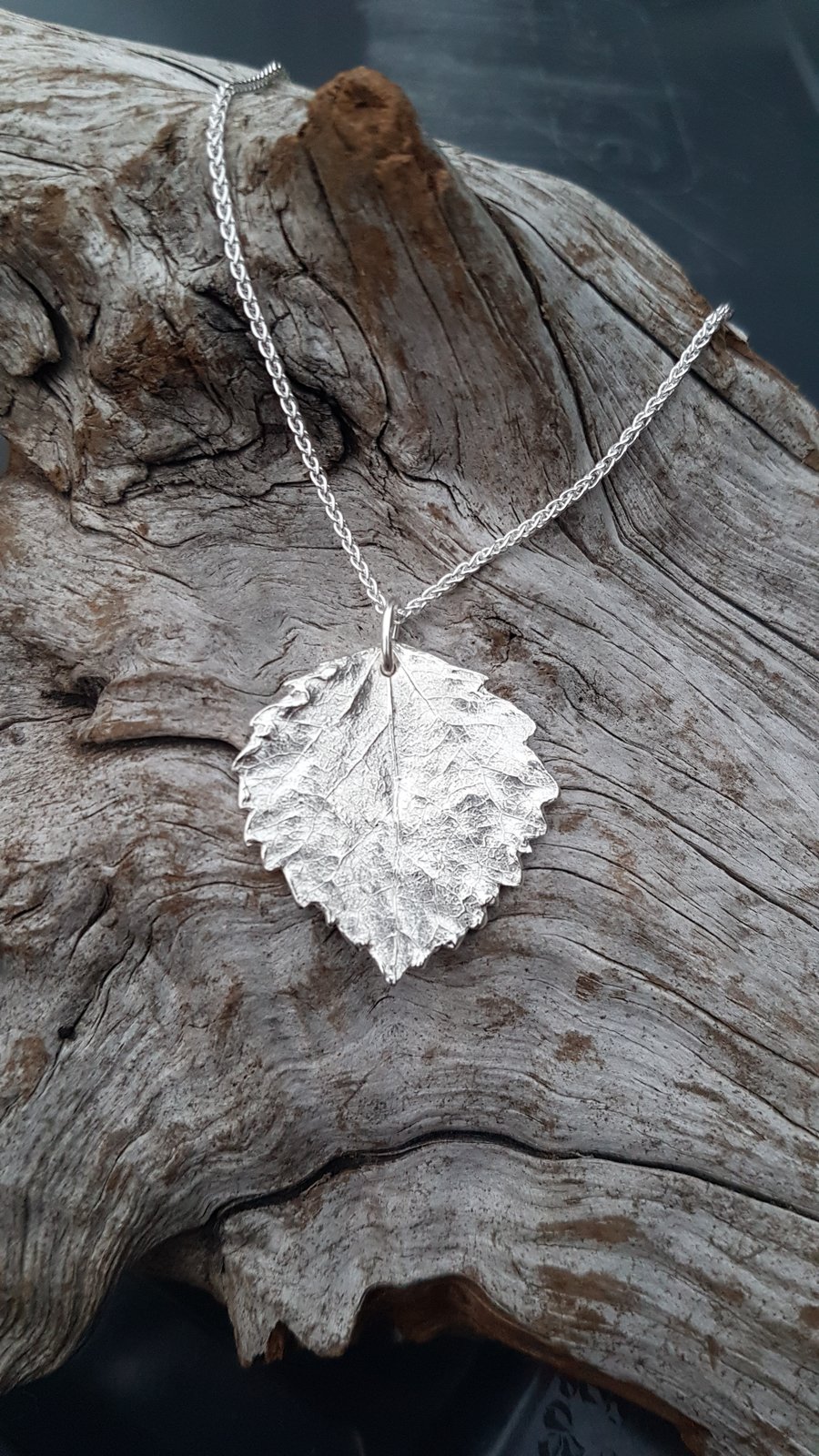 Aspen Leaf necklace large