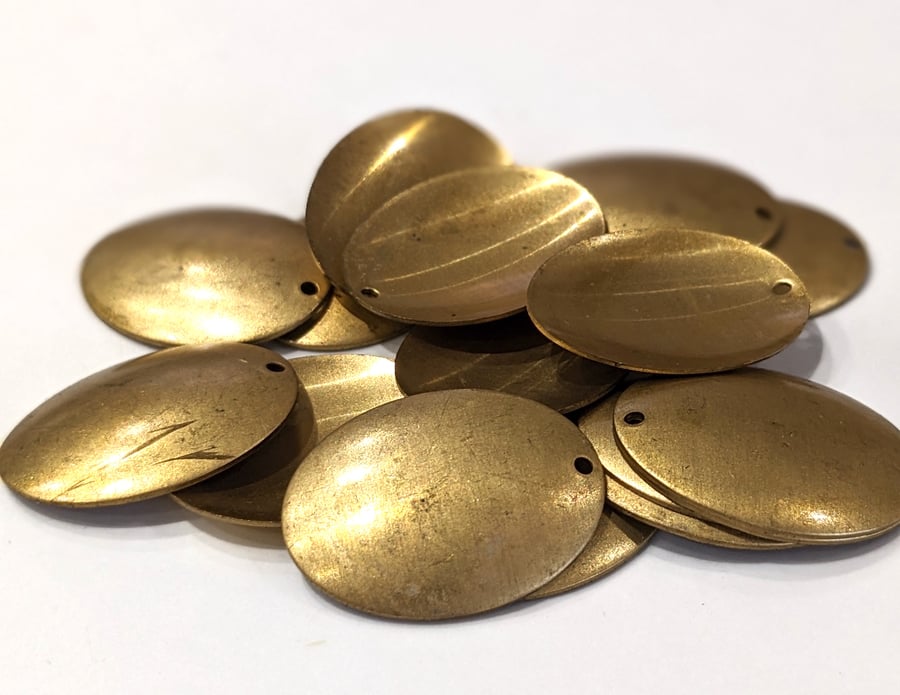 17x Oval Raw Brass Stampings, 26mm x 26mm, Jewellery Making & Craft Design RB787