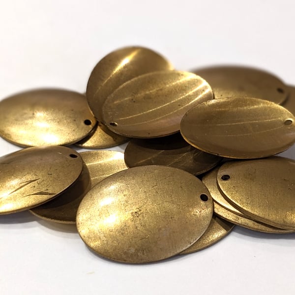 17x Oval Raw Brass Stampings, 26mm x 26mm, Jewellery Making & Craft Design RB787
