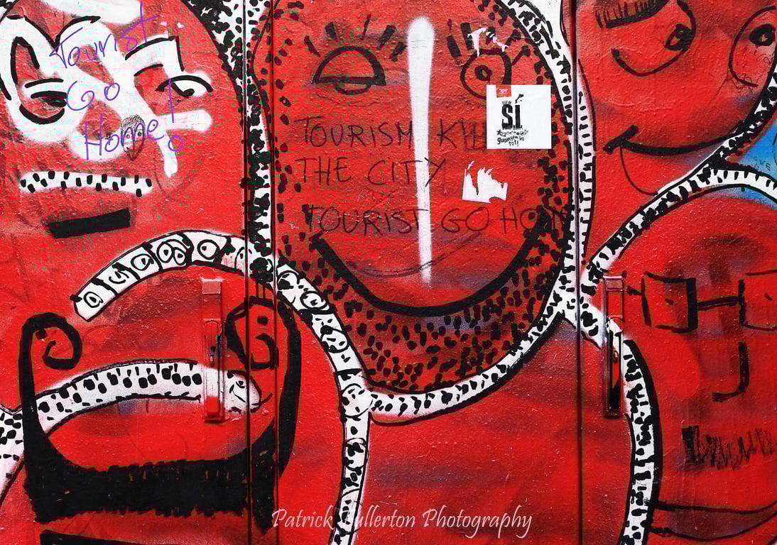 Urban Graffiti Barcelona, 5" x 7" image mounted in a 9" x 7" mount.