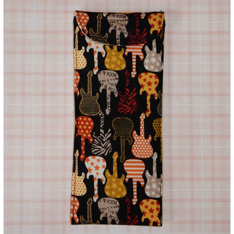 Glasses case - Guitars