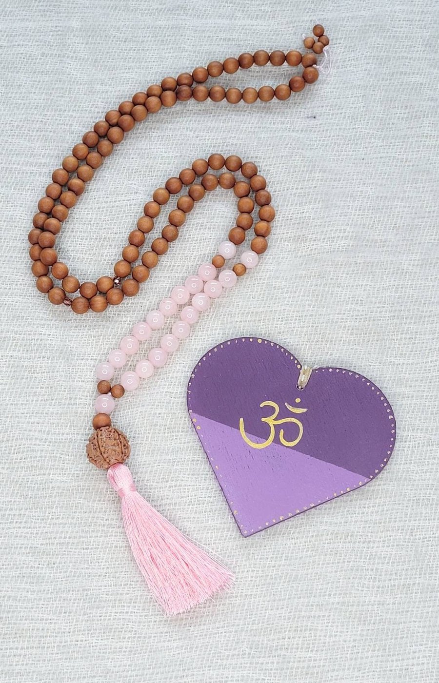 UNCONDITIONAL LOVE Mala Beads, Mala Necklace 108, Women's Yoga Gift, Chakra Bala