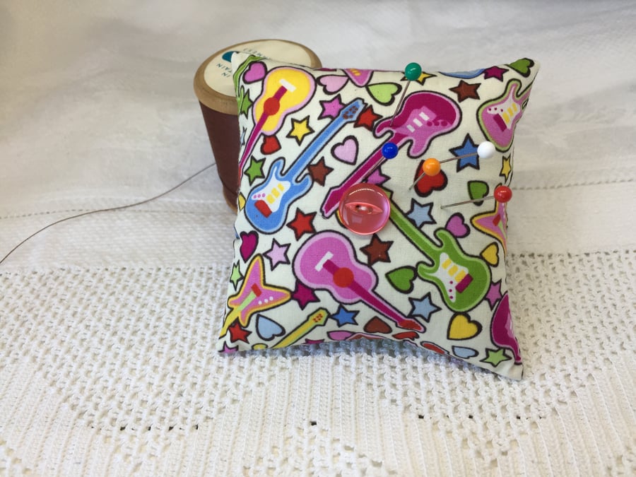 Guitar fabric pin cushion 