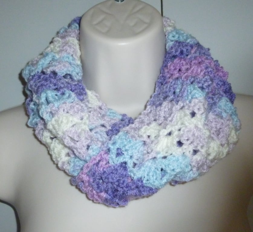 crochet infinity neck scarf cowl ( ref FA 509 J9 )