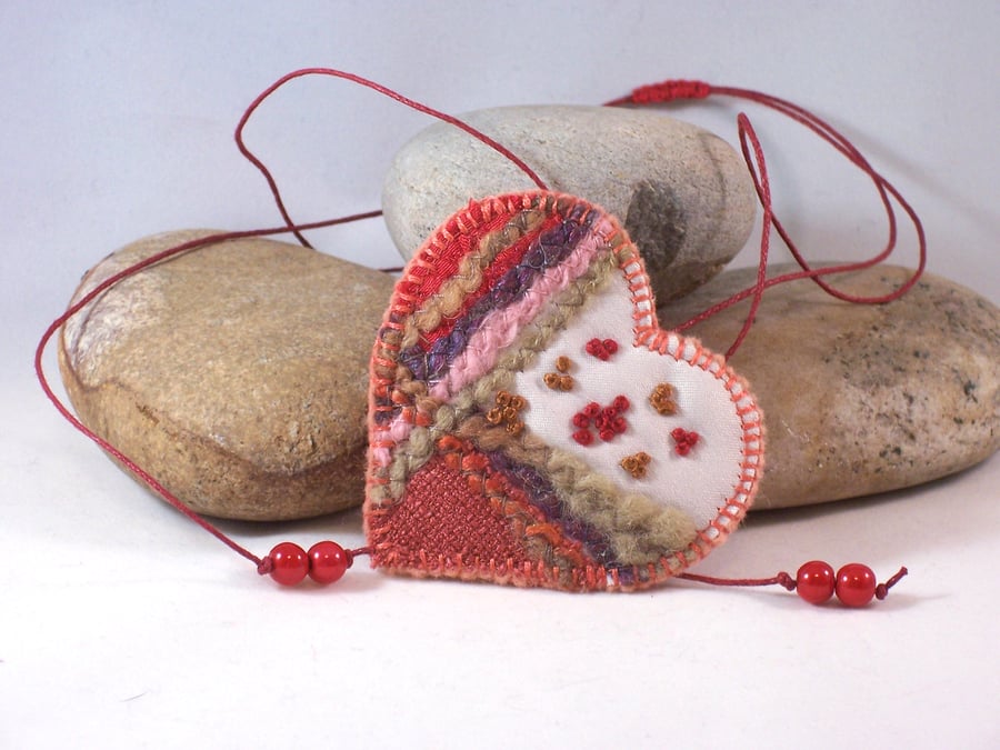 Hand embroidered love heart textile necklace 