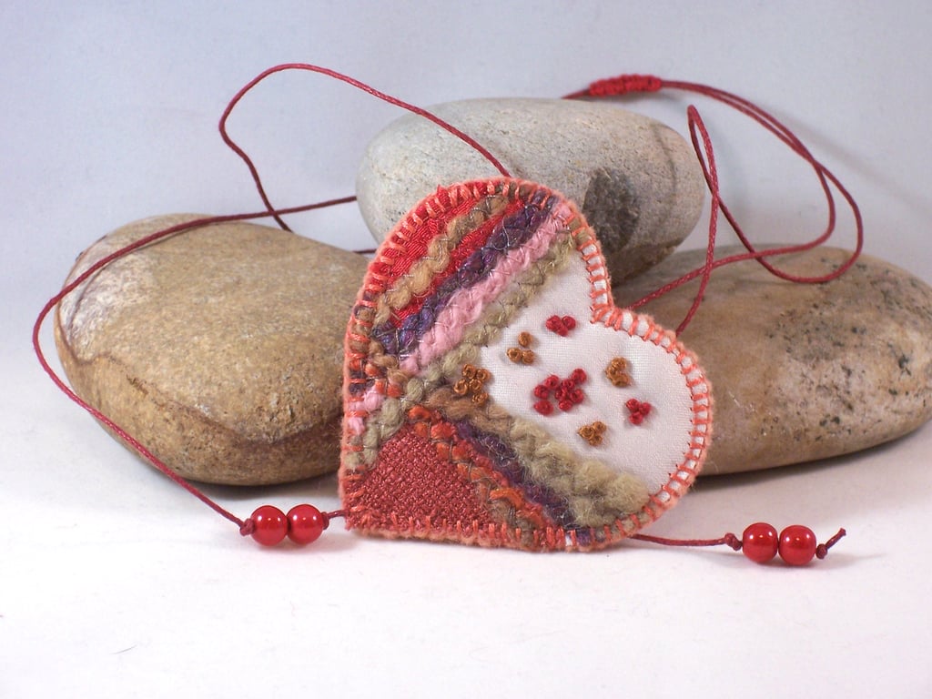 Hand embroidered love heart textile necklace 