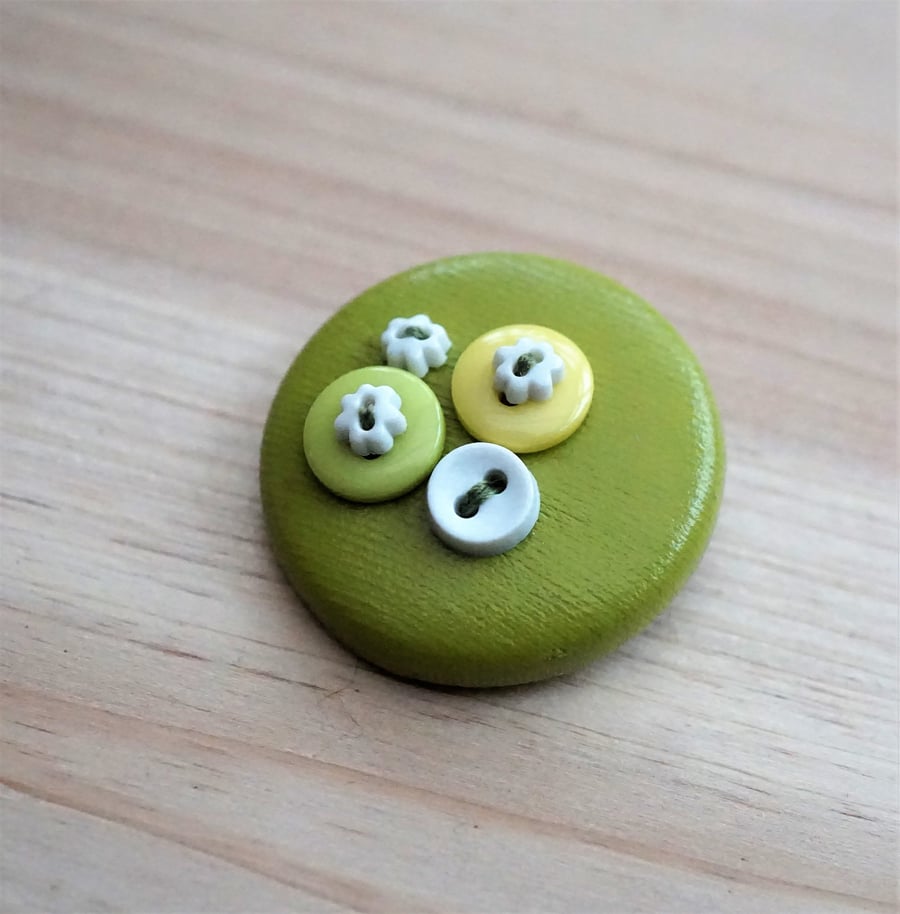 Lime & Lemon Button PVC Badge