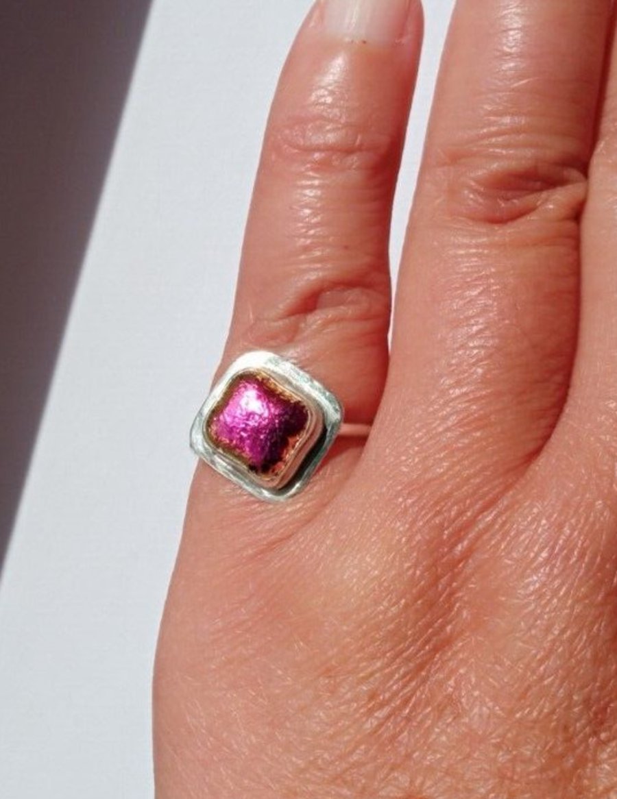 Seconds Sunday Dichroic Glass Ring Sterling Silver 925 Pink Foil UK Size L