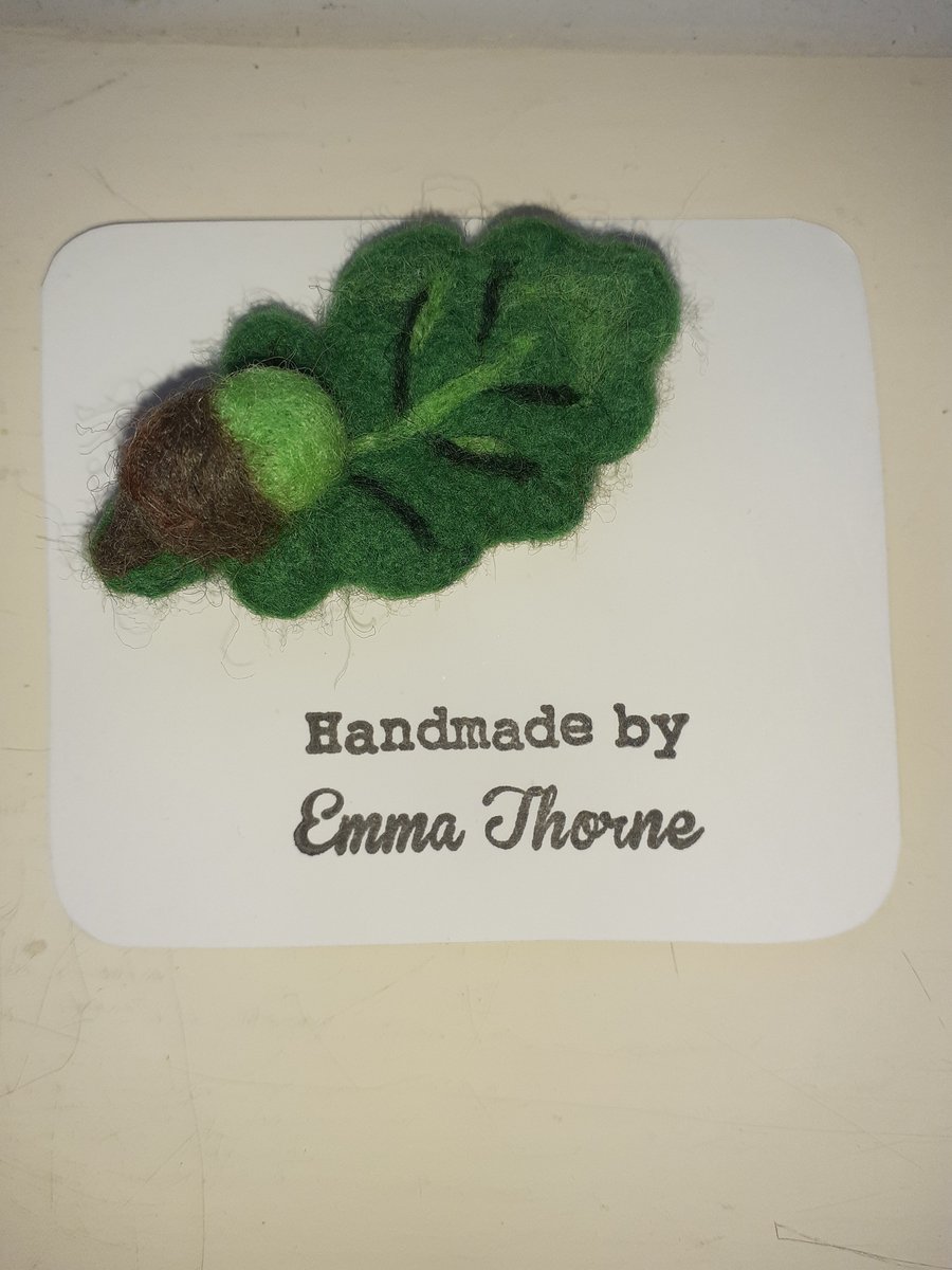 Needle Felted Oak Leaf and Acorn Brooch