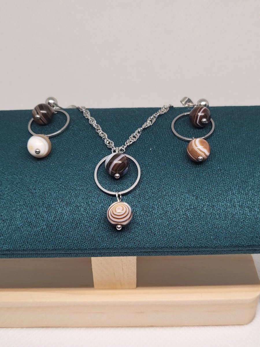 Orbit Banded Agate Necklace and Stud Earrings Handmade Jewellery Set