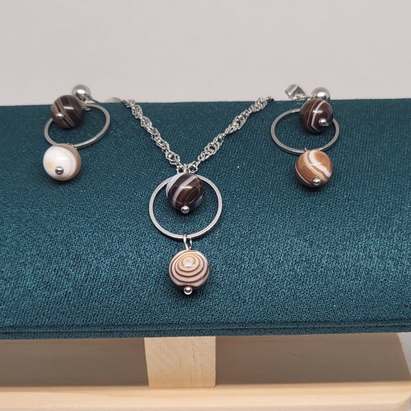 Orbit Banded Agate Necklace and Stud Earrings Handmade Jewellery Set