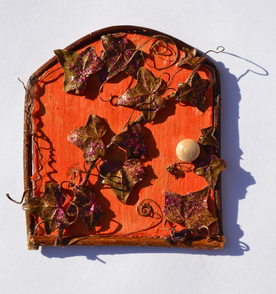 Orange and Gold Ivy Fairy door