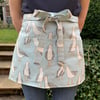 Seagull half apron