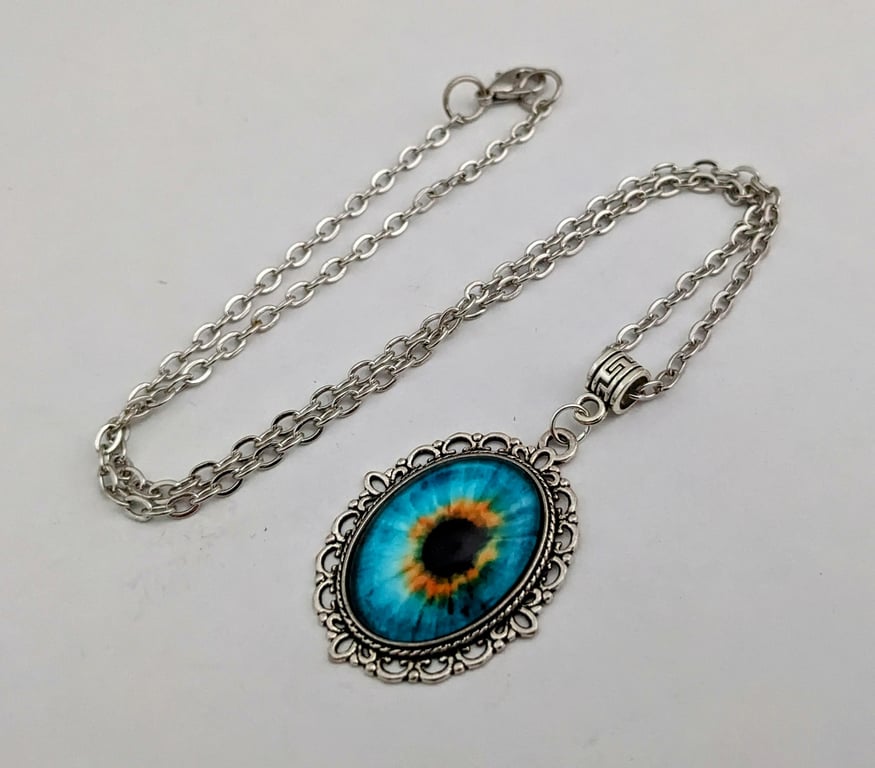 Turquoise dragon eye necklace