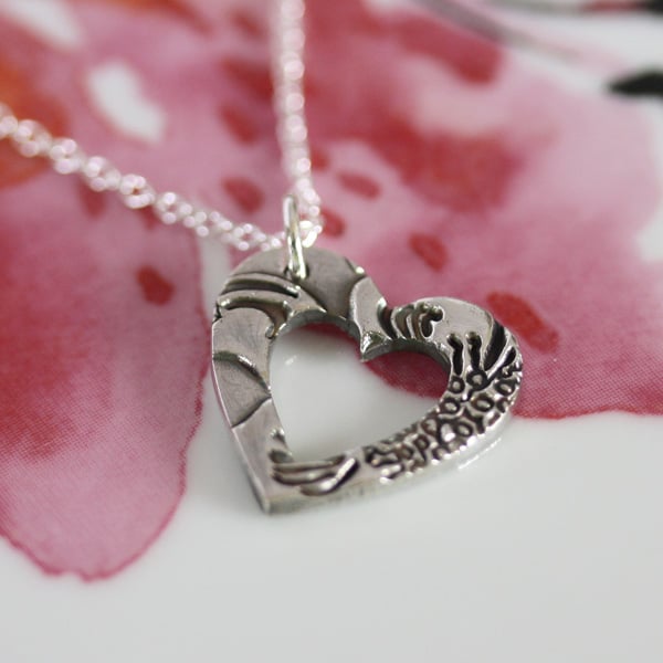 Fine silver cut out silver heart necklace