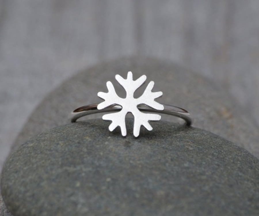 Snowflake Ring In Sterling Silver