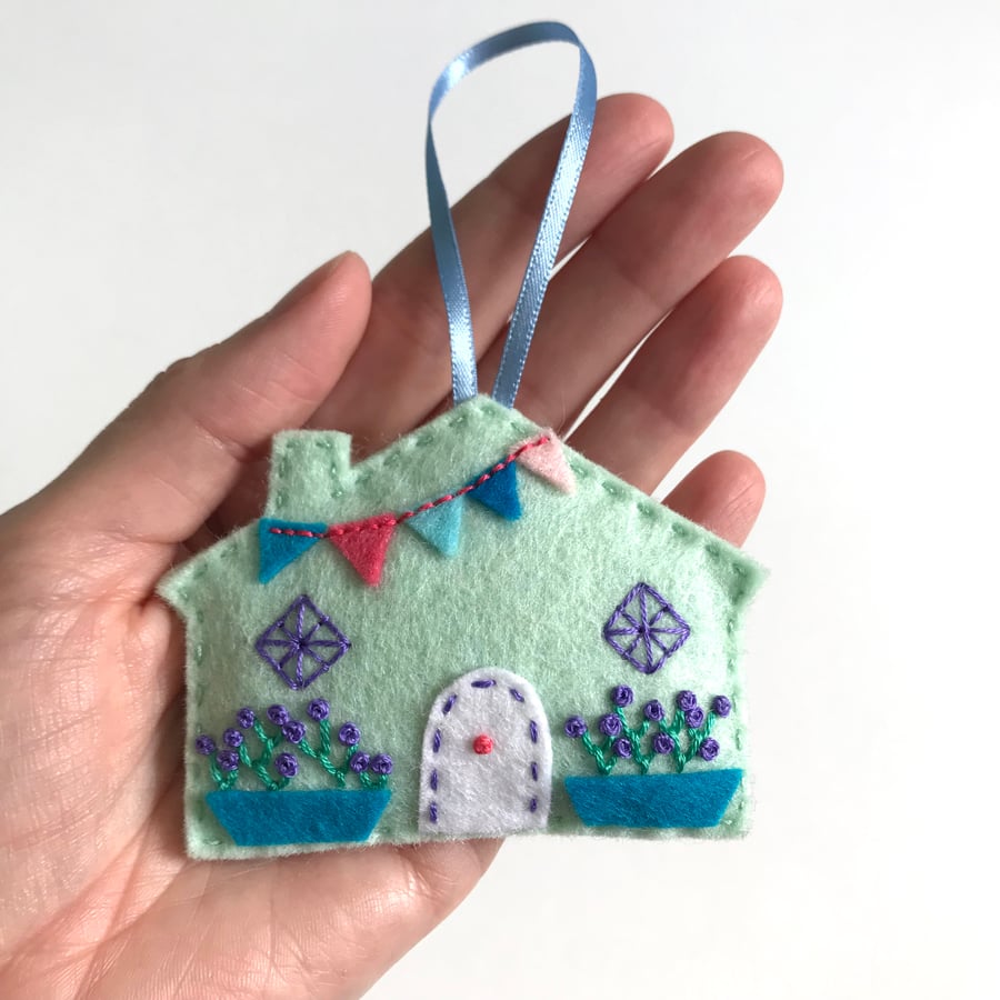 Little House Lavender Bag with bunting