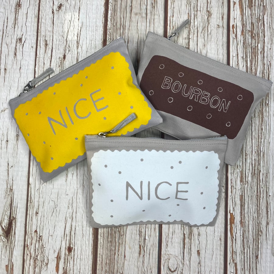 British Biscuit Pencil cases- Bourbon, Nice cosmetic cases