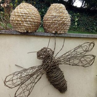 large bee, woven willow, natural, pollinator, handmade, sculpture, made to order