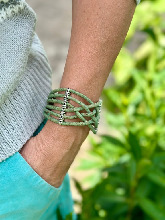 Natural Cork 'Leather' Lattice Bracelet - Light Green