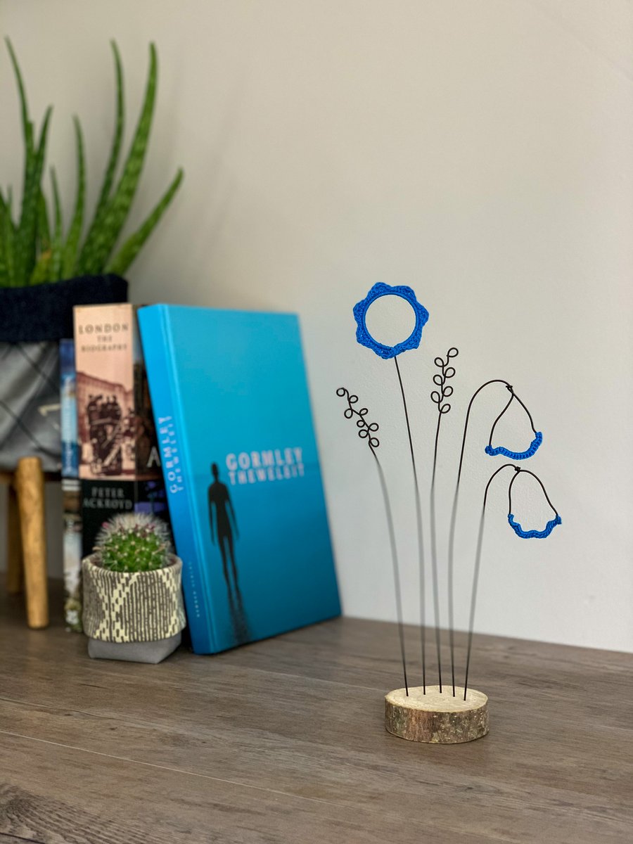 Letterbox Wire Crochet Flowers - Bluebell