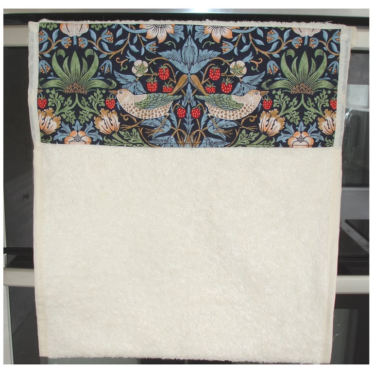 Roller Towel Rolling Kitchen Tea Towel William Morris Strawberry Thief Blue