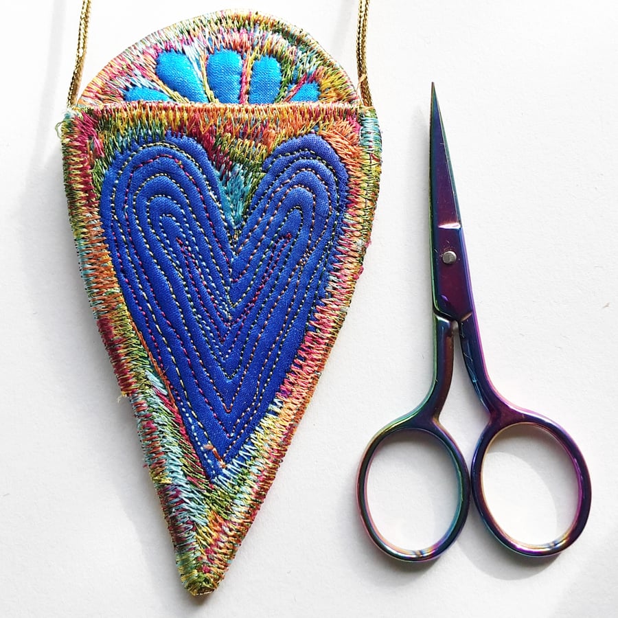 Scissor Holder Necklace 