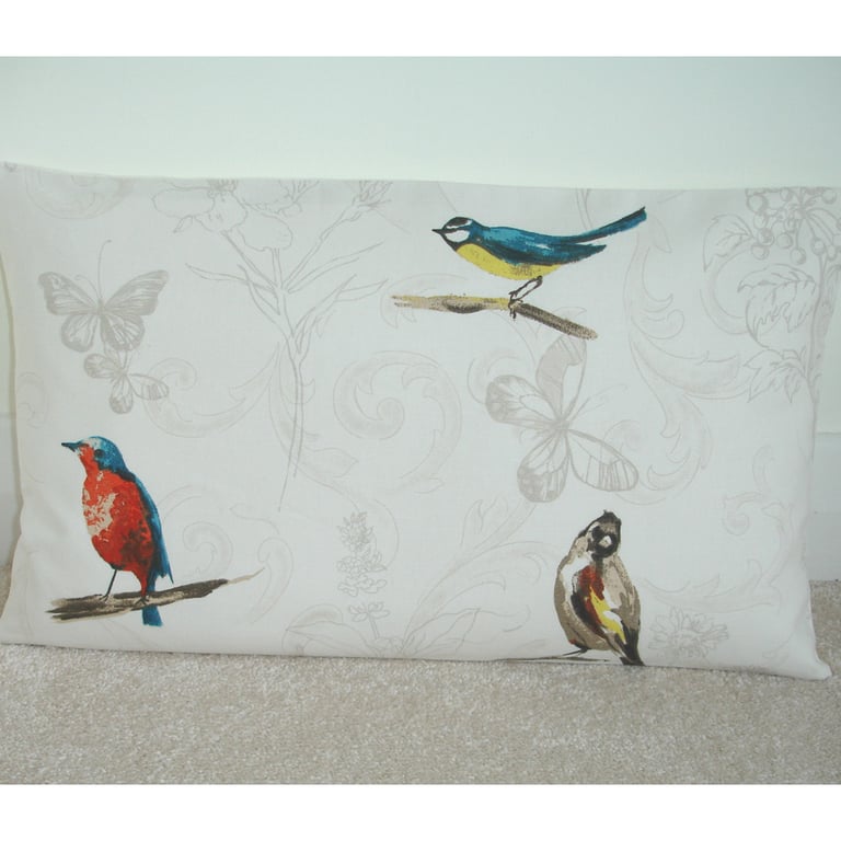Cushion Cover Birds Kingfisher and Blue Tit 16" x 12" Oblong Bolster Garden Bird
