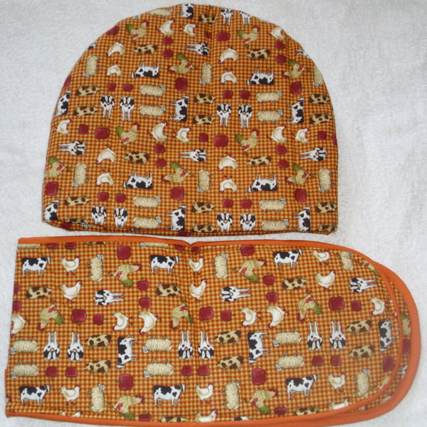 Tossed farm Animals Tea cosy and ovengloves