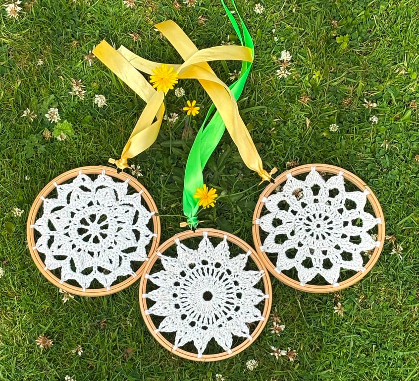 Cream Crochet Mandala's