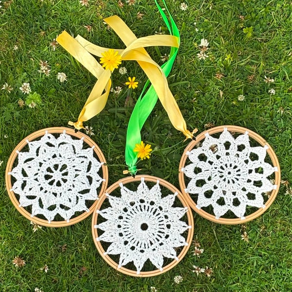 Cream Crochet Mandala's