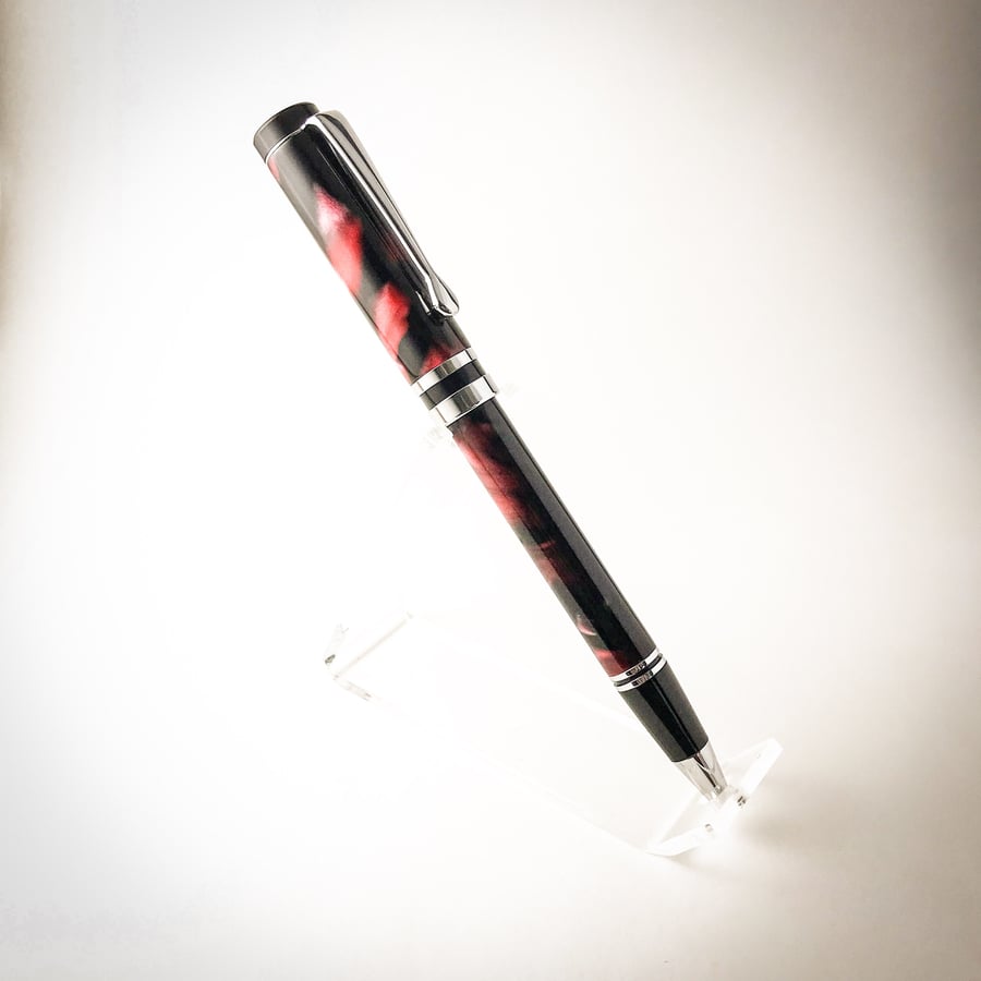 Handmade pen, classic twist ballpoint