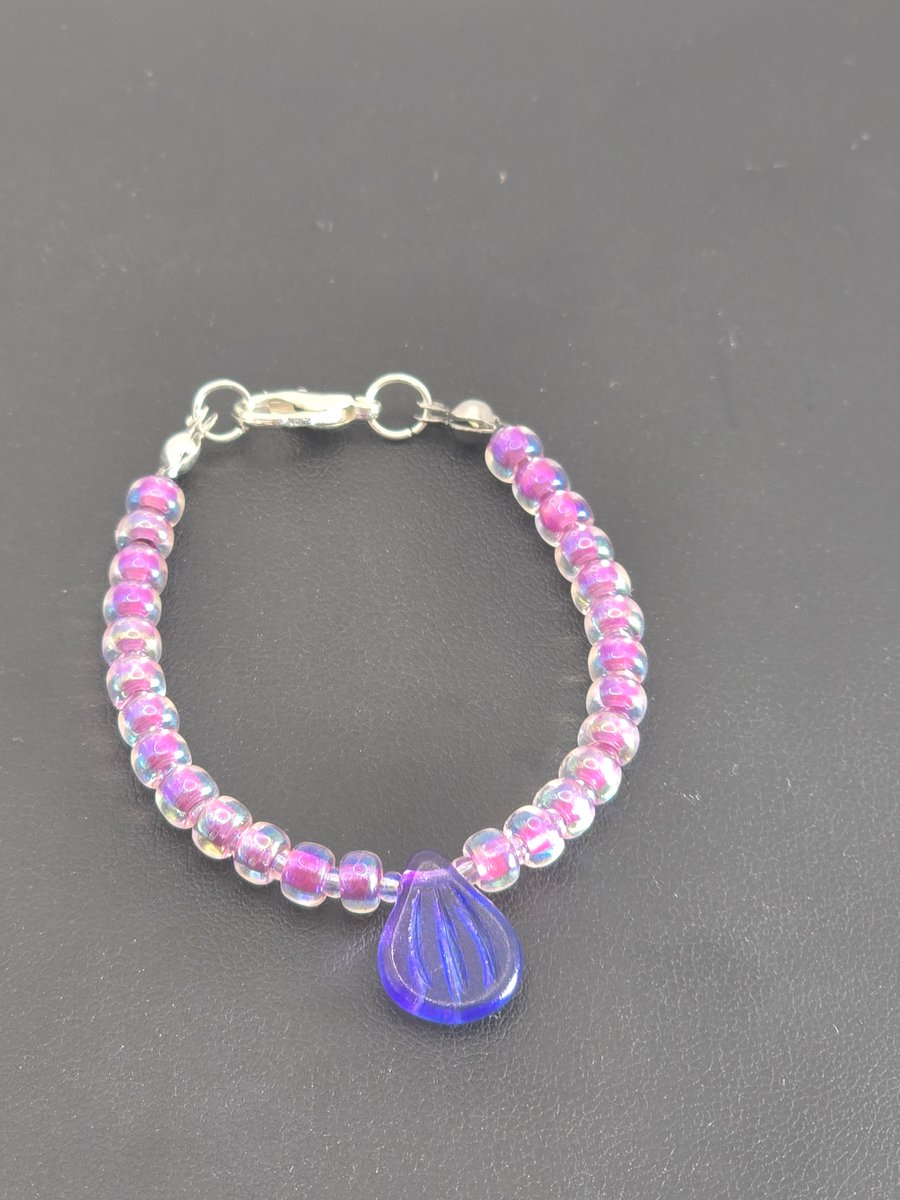 Kids Purple-blue engraved pip bead bracelet 