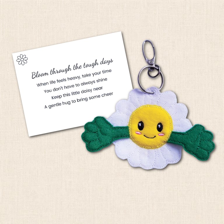Daisy Pocket Hug - Little Floral Comfort Pocket Pal