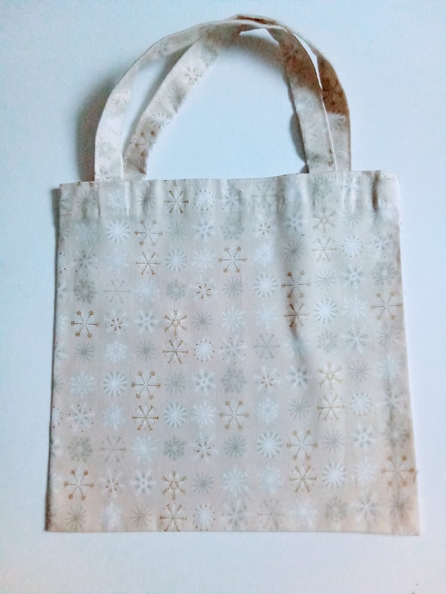 Xmas gift bag, snowflakes, 100% cotton bag, Christmas gift bag, gift wrap