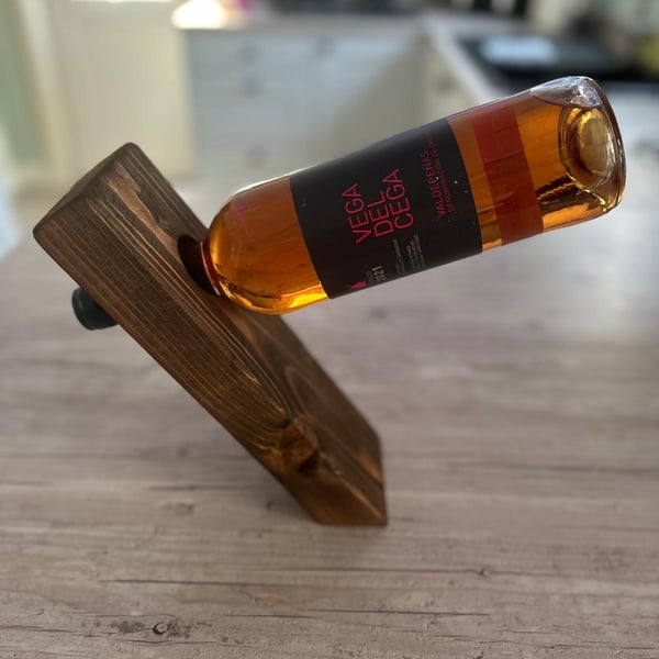 Balancing Wine Bottle Holder
