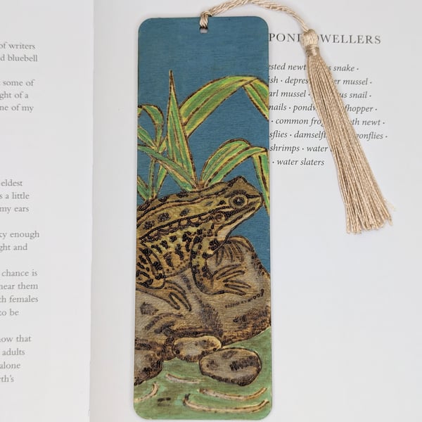 Wooden bookmark - frog pyrography, fathers day gift
