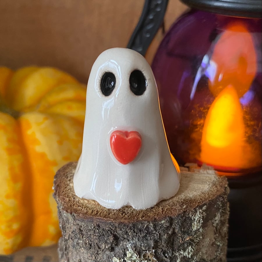 Small Standing Ceramic ghost 