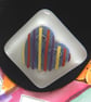 HANDMADE FUSED DICHROIC GLASS 'STRIPY HEART' BROOCH. - Image 3