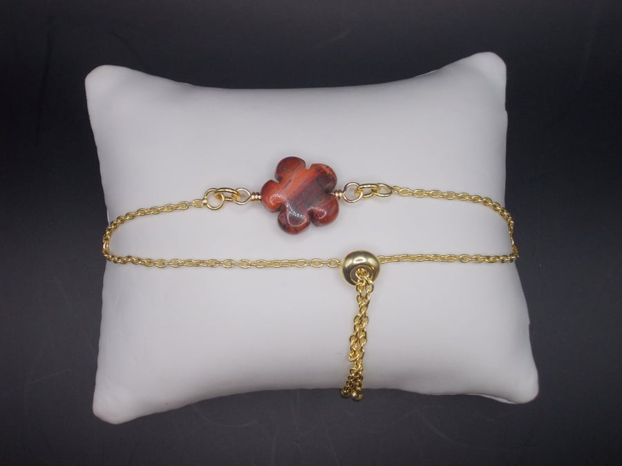 Red agate flower slider bracelet