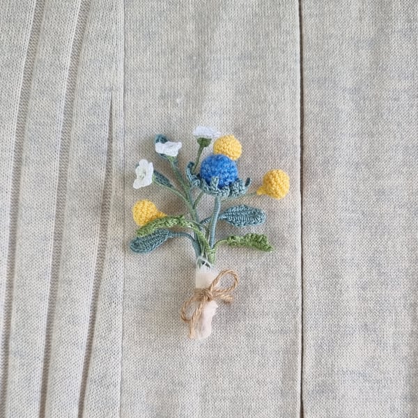 wild flower brooch