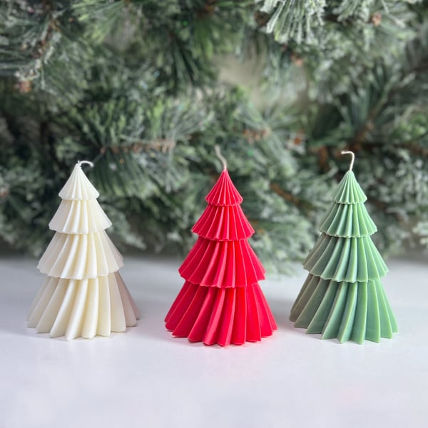 Swirly Christmas Tree Shape Candle for Xmas Decoration - White Christmas Candles