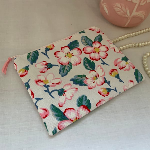 Zipped Purses, Pouch, Small Cosmetic Bag, Accessory Purse, Floral