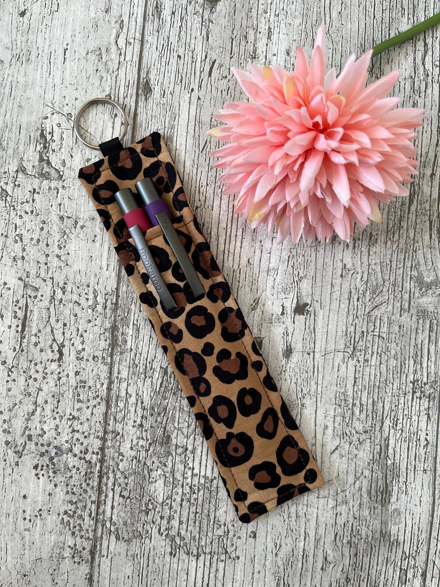Leopard Print Lanyard Pen Holder Teacher Pen Holder Nurse Pen Holder Hands Free 