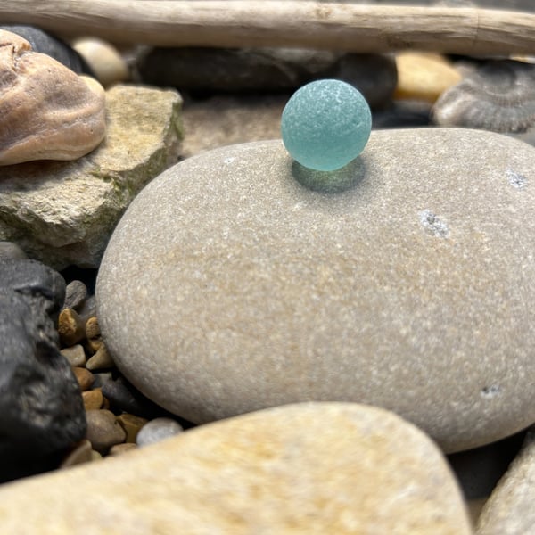 Aqua-Bright Aqua - Seaham Sea glass marble