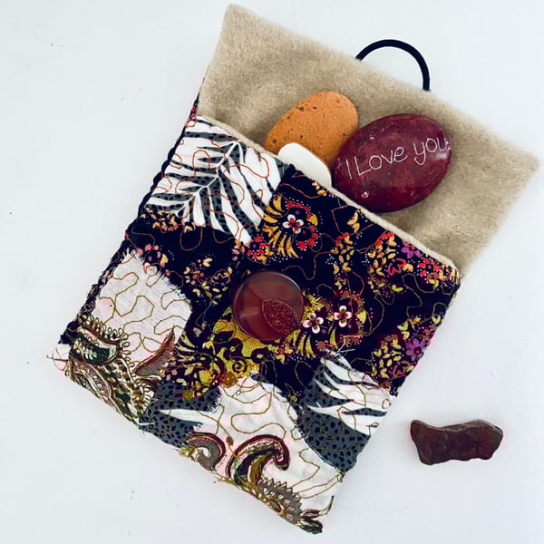 Purse, pouch, handbag accessories 