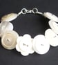 Pearlescent button bracelet - Image 1