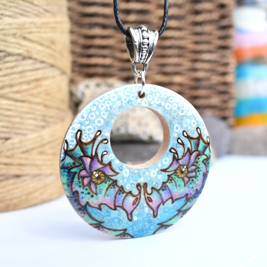 Seahorse couple kissing. Pyrography wood sealife pendant necklace.