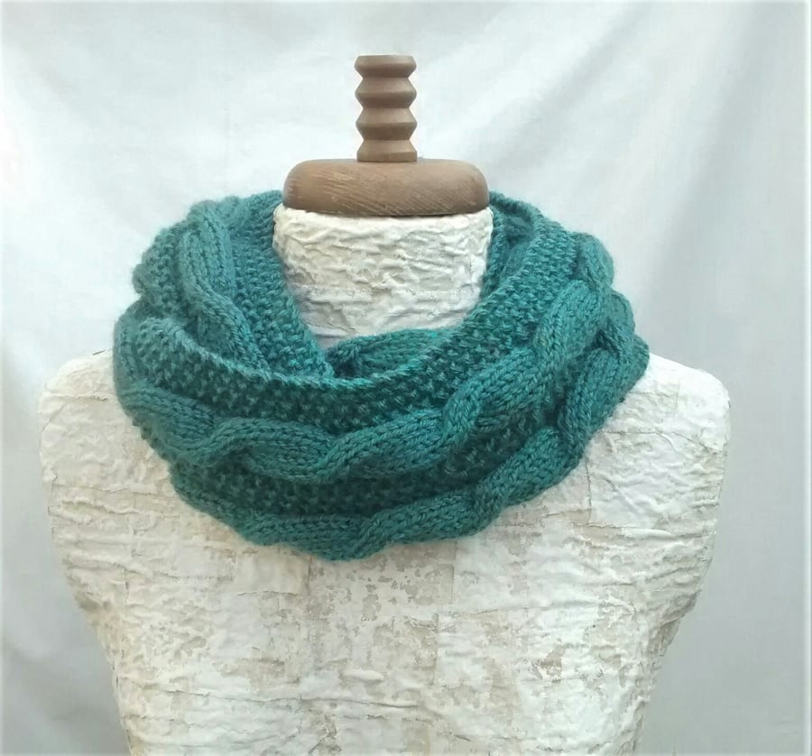 Women's Cowl, Green Tweed Aran, Infinity Scarf